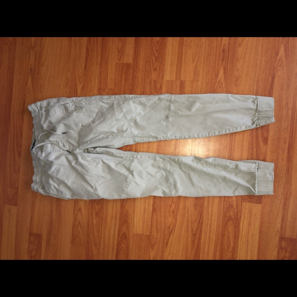 Hollister pants